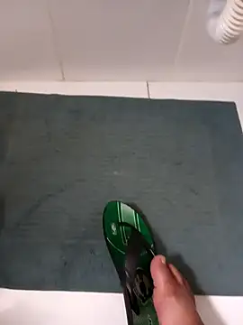 Snapshot of lobomisterioso13 chatting on 12.23.24 lobomisterioso13 online show from 12.23.24