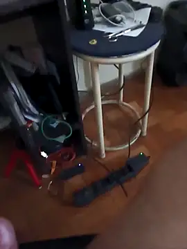 Snapshot of lobomisterioso13 chatting on 09.15.25 lobomisterioso13 online show from 09.15.25