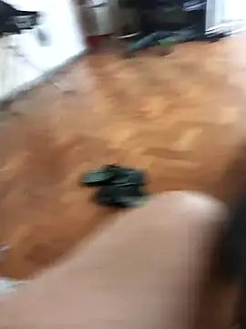 Snapshot of lobomisterioso13 chatting on 11.05.25 lobomisterioso13 online show from 11.05.25