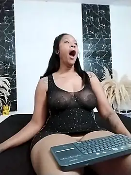 LadyEbonyX online show from 02.25.25