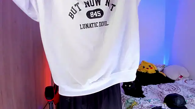 aldrinwhite online show from 03.21.26