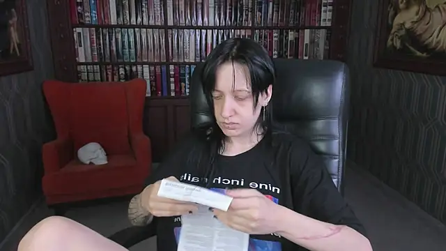 Snapshot of Medusa__Gorgona chatting on 09.13.25 Medusa Gorgona online show from 09.13.25