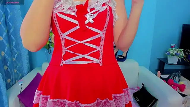 LindaaLu online show from 05.08.26