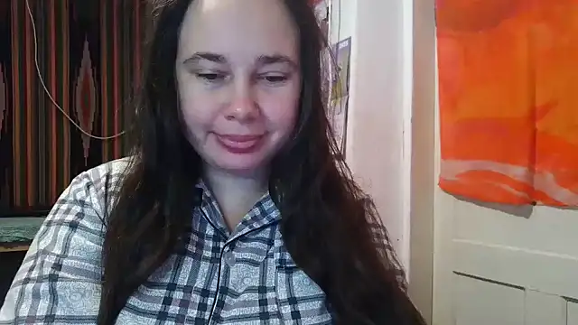 Cora Maro online show from 10.04.25