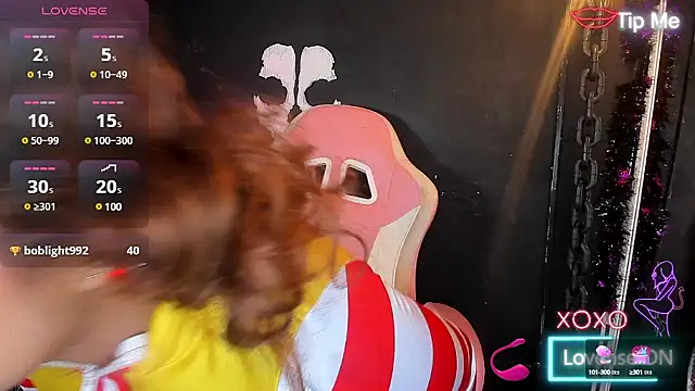 RoxaneEvans  online show from 03.06.25