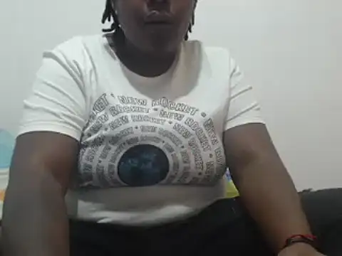 Snapshot of KabraBer chatting on 01.06.25 KabraBer online show from 01.06.25