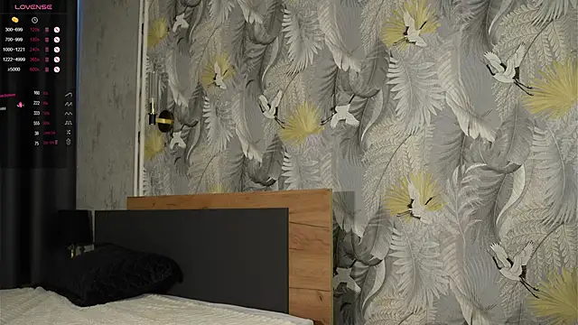 Snapshot of DawnGammell chatting on 03.22.25 DawnGammell online show from 03.22.25