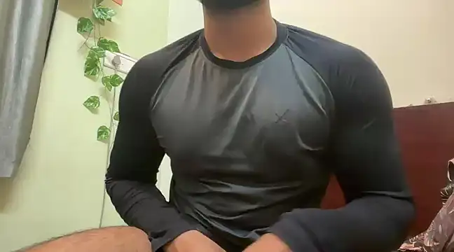 Snapshot of SumitPandey789 chatting on 02.19.25 SumitPandey789 online show from 02.19.25