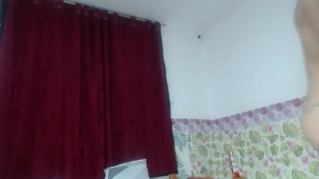 Snapshot of brillanteculo18 chatting on 12.14.24 brillanteculo18 online show from 12.14.24