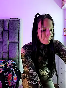 Snapshot of Nicole420squirt chatting on 02.17.25 Nicole420squirt online show from 02.17.25