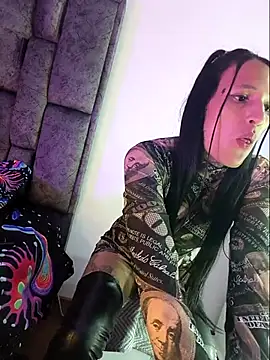 Snapshot of Nicole420squirt chatting on 02.17.25 Nicole420squirt online show from 02.17.25