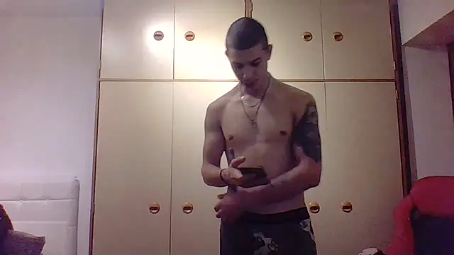 BigDickEnrg7195 online show from 01.31.25