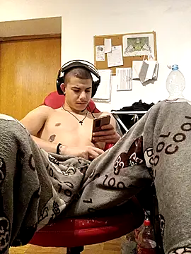 BigDickEnrg7195 online show from 02.01.25