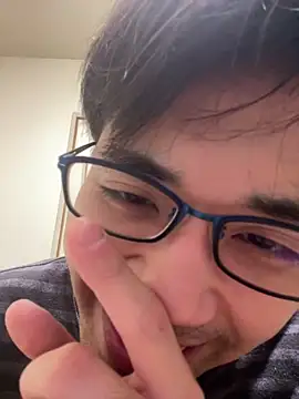 Snapshot of ryusei18570 chatting on 02.15.25 ryusei18570 online show from 02.15.25