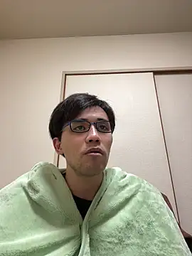 Snapshot of ryusei18570 chatting on 02.19.25 ryusei18570 online show from 02.19.25