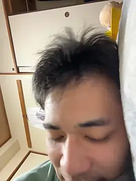 Snapshot of ryusei18570 chatting on 03.02.25 ryusei18570 online show from 03.02.25