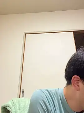 Snapshot of ryusei18570 chatting on 09.16.25 ryusei18570 online show from 09.16.25