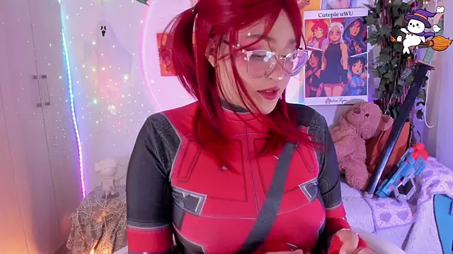 cutepie uwu  online show from 12.20.25