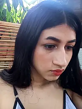 Julix A online show from 02.09.25