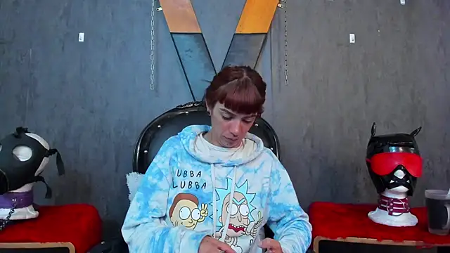 Snapshot of IvanaFetish chatting on 01.28.25 IvanaFetish online show from 01.28.25