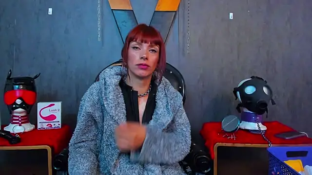 Snapshot of IvanaFetish chatting on 02.07.25 IvanaFetish online show from 02.07.25