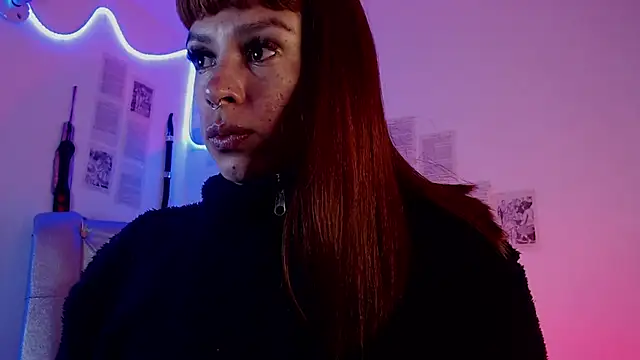 Snapshot of IvanaFetish chatting on 10.21.25 IvanaFetish online show from 10.21.25