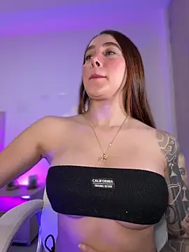 Lanataylor- online show from 03.16.25