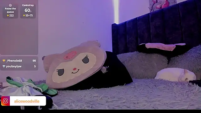 Snapshot of Alice_woodville chatting on 02.27.25 Alice woodville online show from 02.27.25