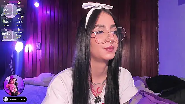 Alice woodville online show from 11.28.25