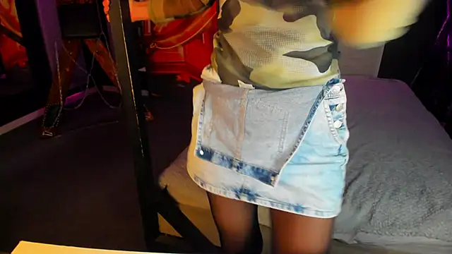 Elizabe th online show from 02.17.25