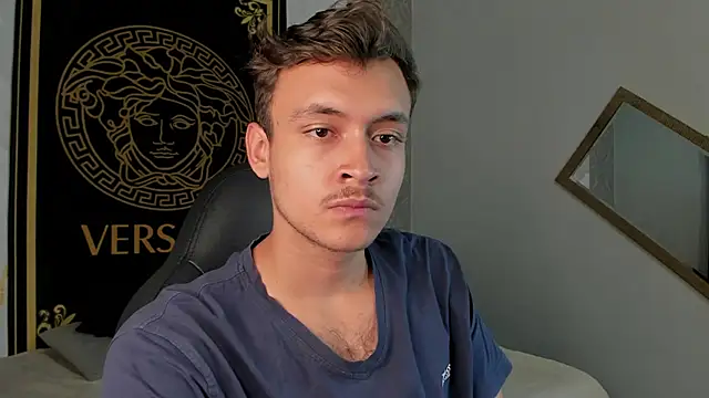 Desmon Clark online show from 01.09.25