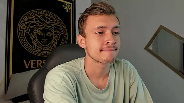 Desmon Clark online show from 01.17.25