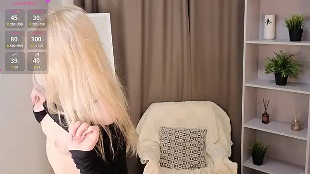 Naughty  Couplles online show from 03.24.26