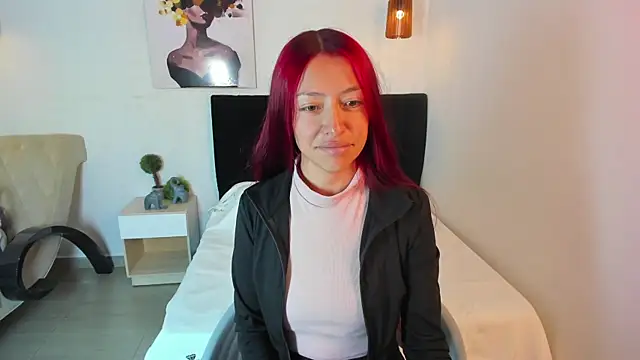 Scarlett  bell online show from 09.18.25