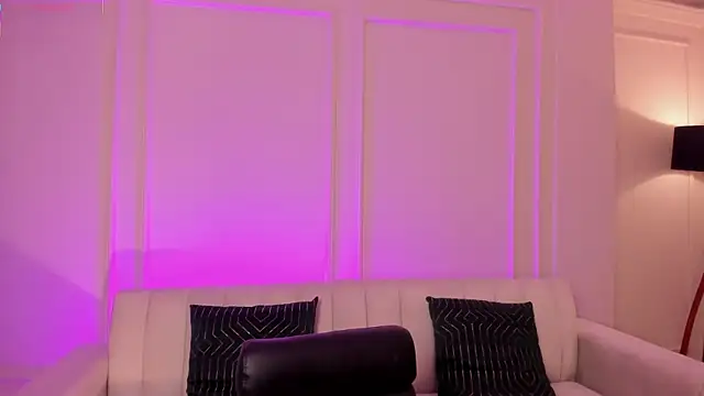 AmberFarrell online show from 09.27.25