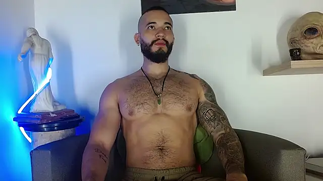 Morgann jones online show from 07.04.26