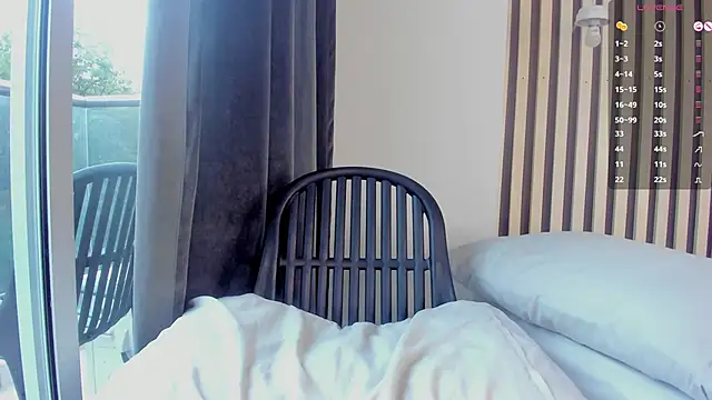 Snapshot of shysweets chatting on 12.30.24 shysweets online show from 12.30.24