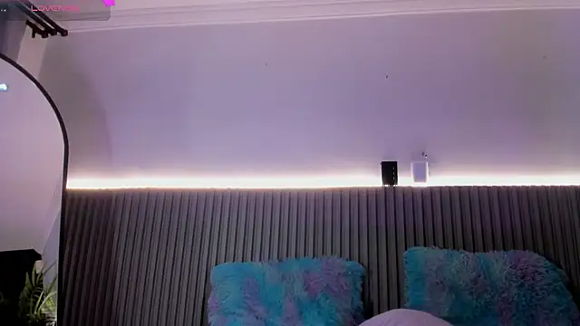 valentina lux online show from 02.09.26