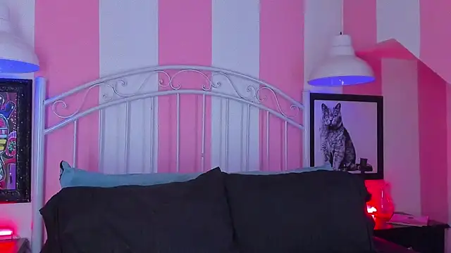 Liah Grey8 online show from 09.12.25