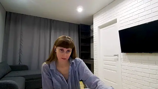 Snapshot of Daniella_Lorente chatting on 05.24.26 Daniella Lorente online show from 05.24.26