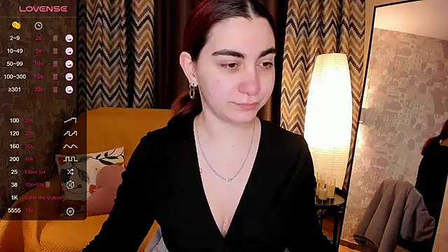 Snapshot of hannacheekss_ chatting on 03.03.26 hannacheekss online show from 03.03.26