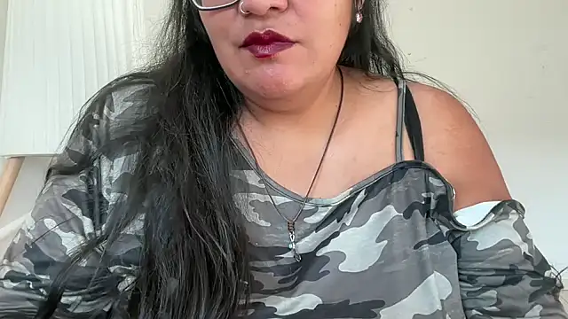 MashaCL online show from 10.10.25