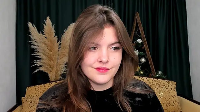 Snapshot of showmeparadise chatting on 01.21.25 showmeparadise online show from 01.21.25