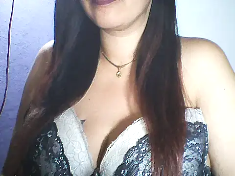 Snapshot of layanah12 chatting on 05.12.26 layanah12 online show from 05.12.26