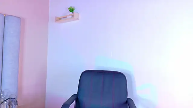 ChanelAdamss  online show from 10.16.25