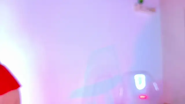 ChanelAdamss  online show from 10.18.25