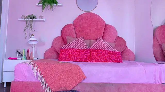 ChanelAdamss  online show from 11.28.25