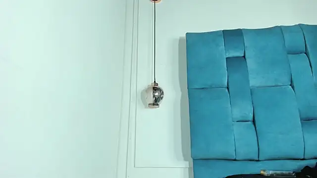 mia  fernandez online show from 03.23.26