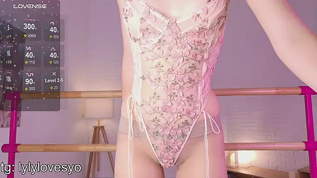 lylylovesyou online show from 06.21.26