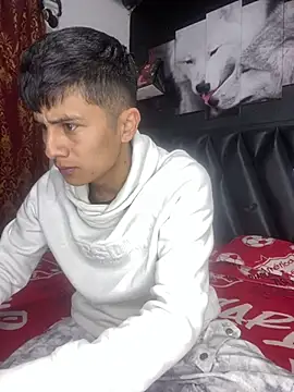 Snapshot of The__Rodriguez chatting on 02.13.25 The Rodriguez online show from 02.13.25